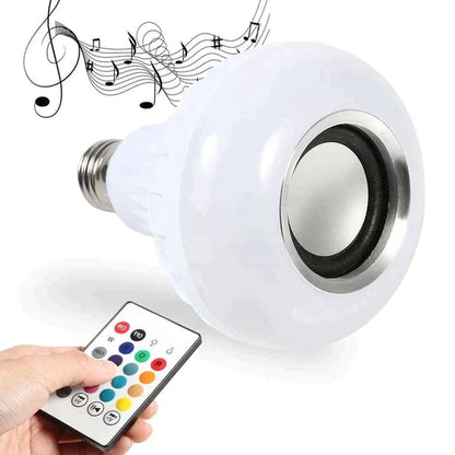 Lámpara LED con altavoz, Bluetooth y mando a distancia.